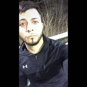 Meet your Posher, Alexis